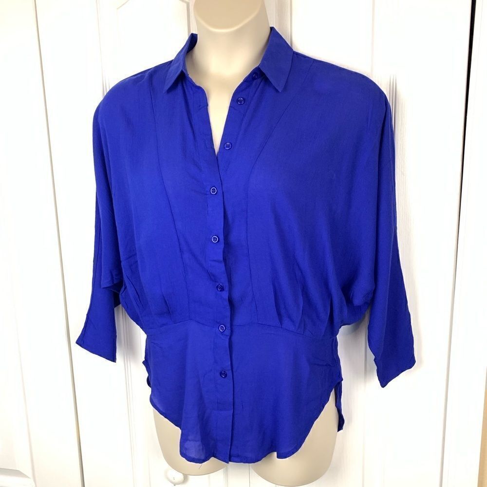 Esley Button Down Blouse‎